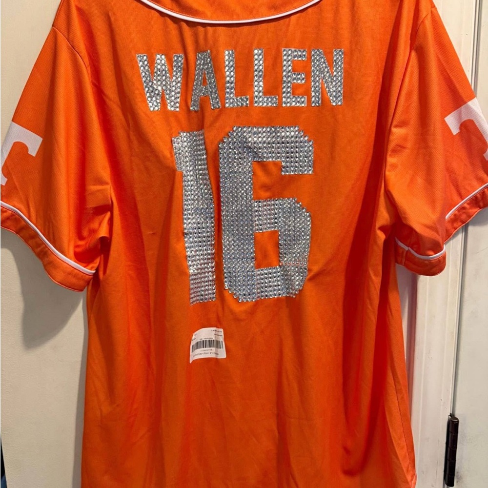 Morgan Wallen bedazzled Tennessee Vols jersey